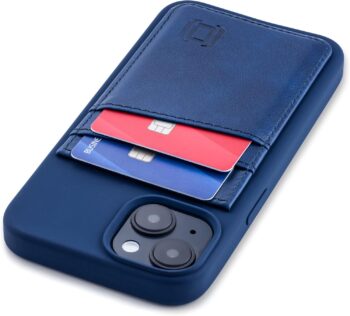 For iPhone 14 Liquid Silicone Shell, Built-in Metal Plate for Magnetic Leather