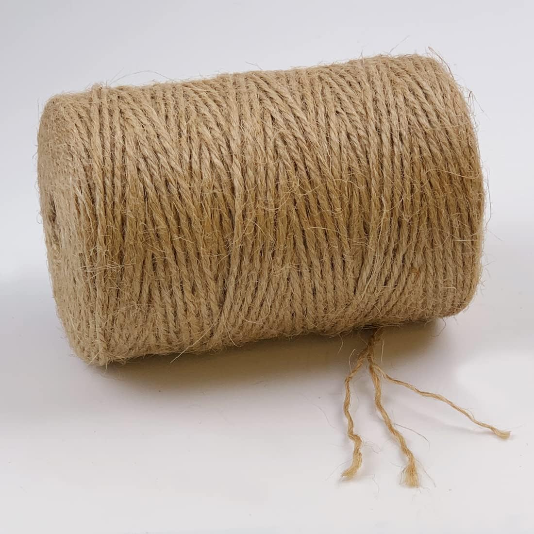 Natural Jute Twine 600 Feet Long Twine String for Crafts Gift Wrapping Packing - Image 4