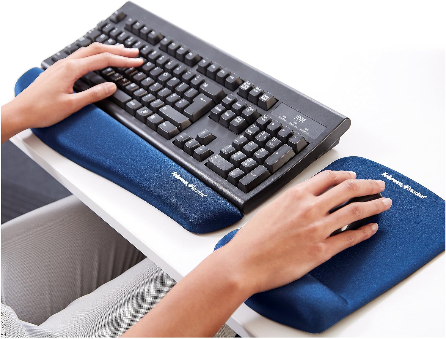 Mouse Pad and Wrist Rest with FoamFusion Technology, Blue - Image 3