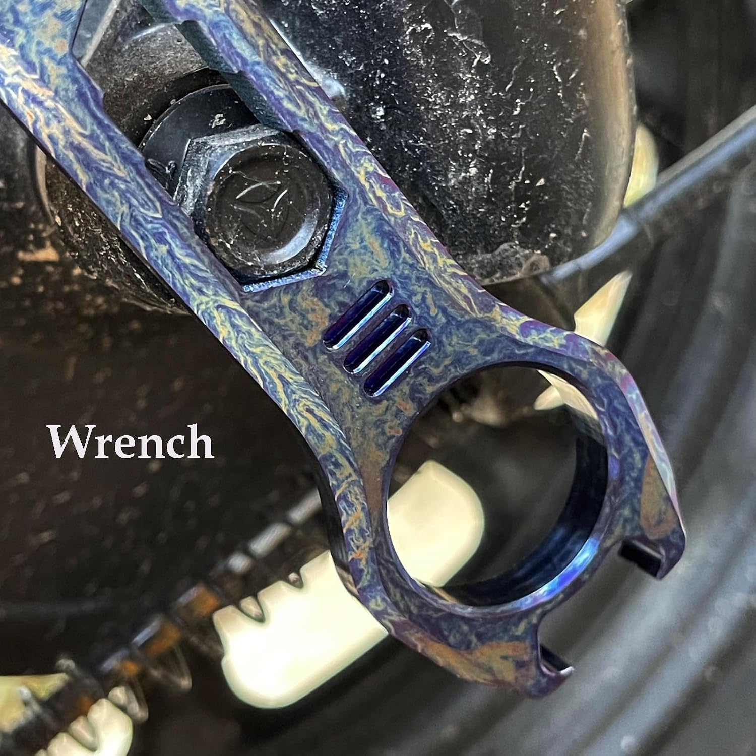 Titanium EDC Pry Bar Multi Tool Bottle Opener Nail Puller Crowbar Wrench - Image 6