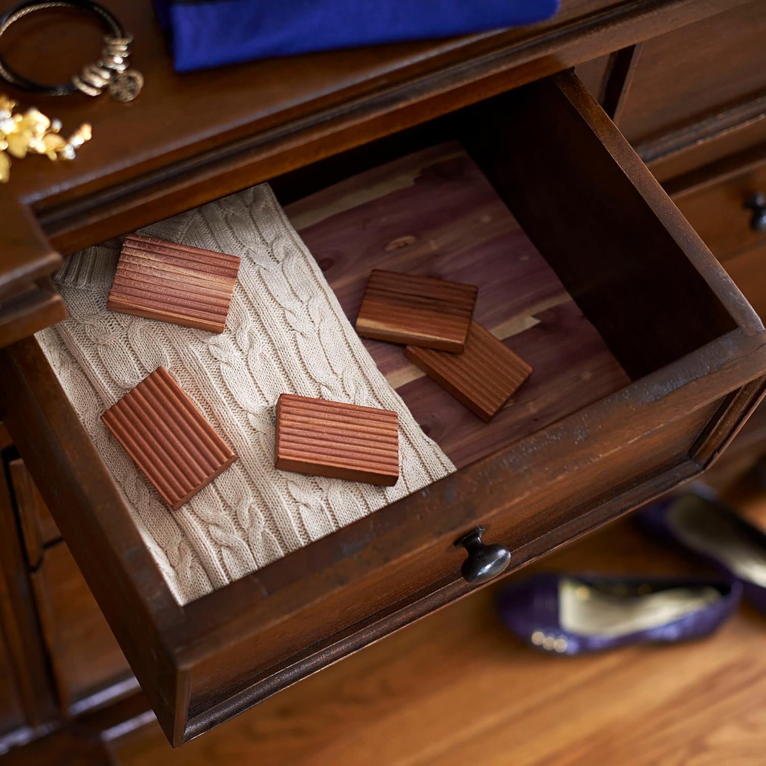 Cedar Fresh Blocks, 4 Count 4 Blocks - Image 2
