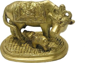 Brass Kamdhenu Cow with Calf Statue Brass Idol Kamadhenu for Good Luck